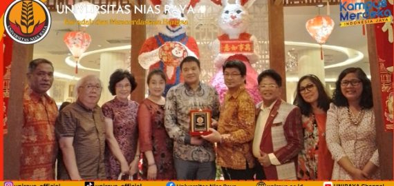 Rektor UNIRAYA bertemu dengan Konsulat Jenderal RRC Mr. Zhang Min di Medan “Meningkatkan Kerjasama dengan Luar Negeri”
